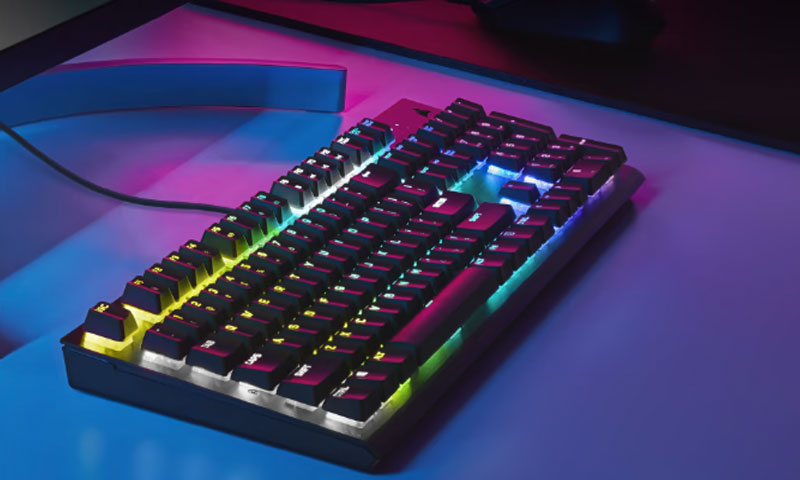 Corsair K60 RGB Pro Cherry MX Low Profile Speed TR Q Mekanik Kablolu Siyah Gaming Klavye