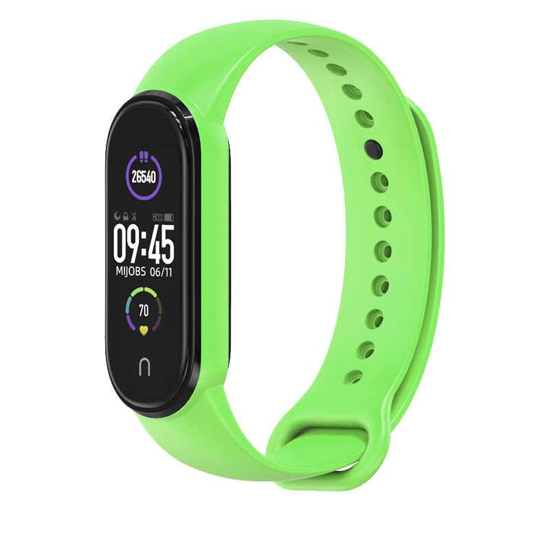 Zore Xiaomi Mi Band 5 Zore Klasik Kordon Yeşil ZRWA-MB5KK-SLKN7