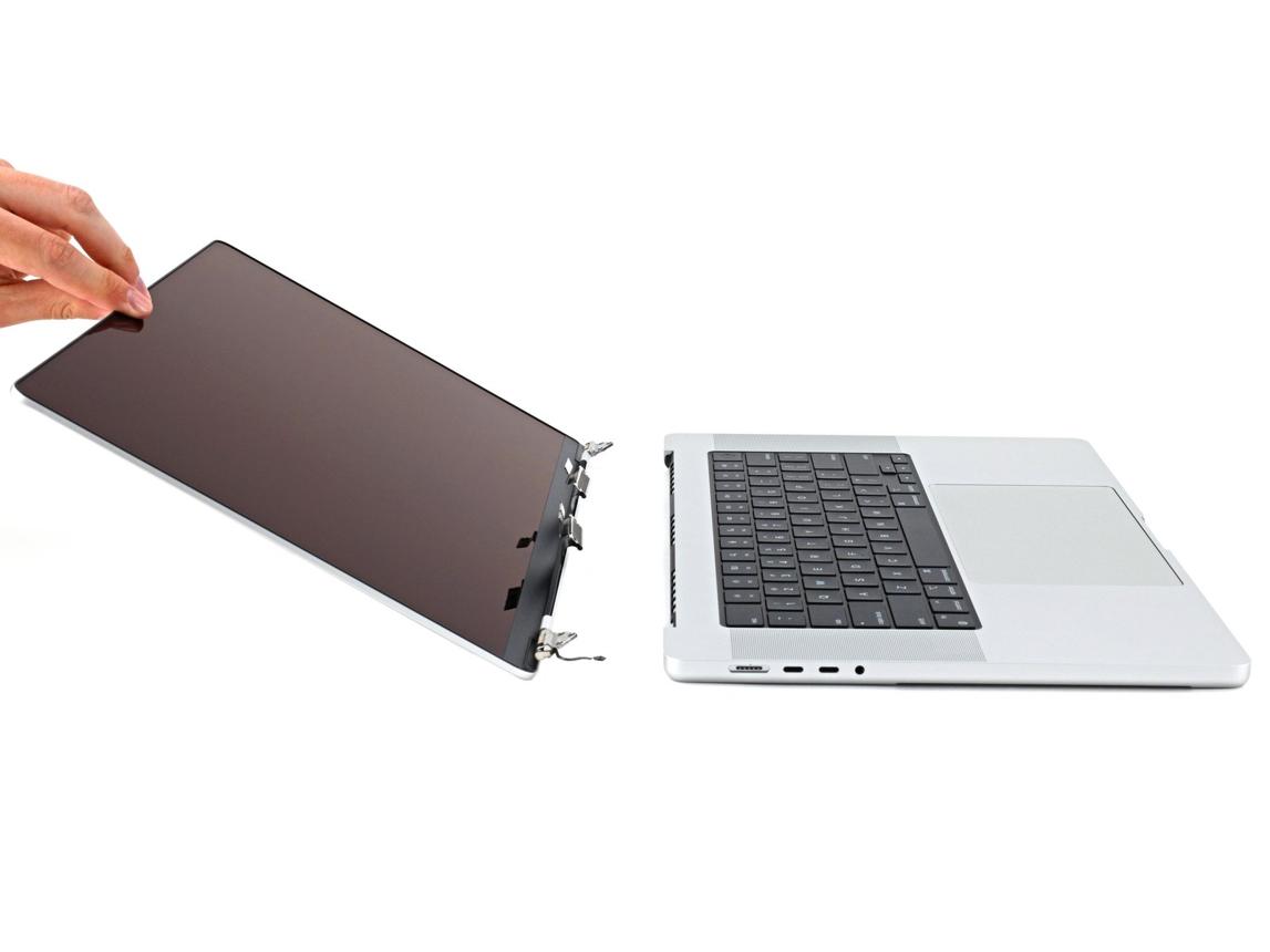 Macbook a2992 kasalı ekran