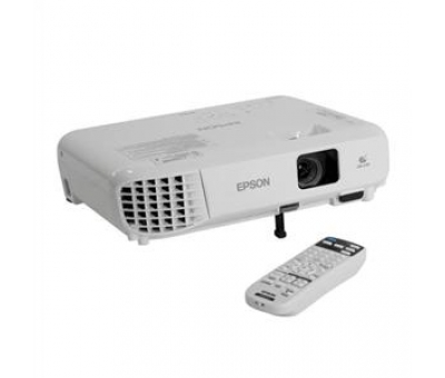 EPSON EB-E01 3300AL 1024X768 XGA PROJEKSİYON